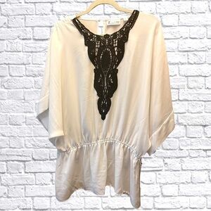 New York & Company White Cinched Top w/Black Lace Neckline